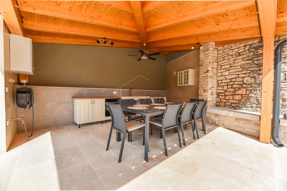 House For sale - ISTARSKA SVETVINČENAT