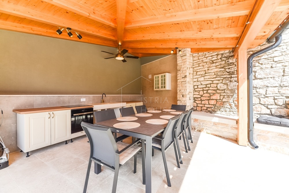 House For sale - ISTARSKA SVETVINČENAT