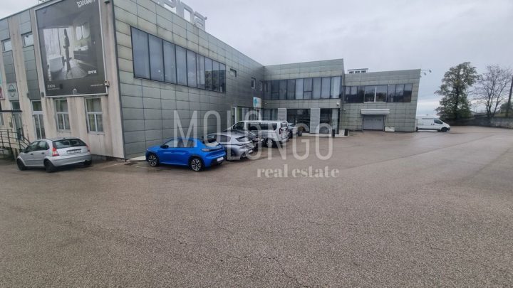Poslovni prostori za najem 800 m² – Matulji