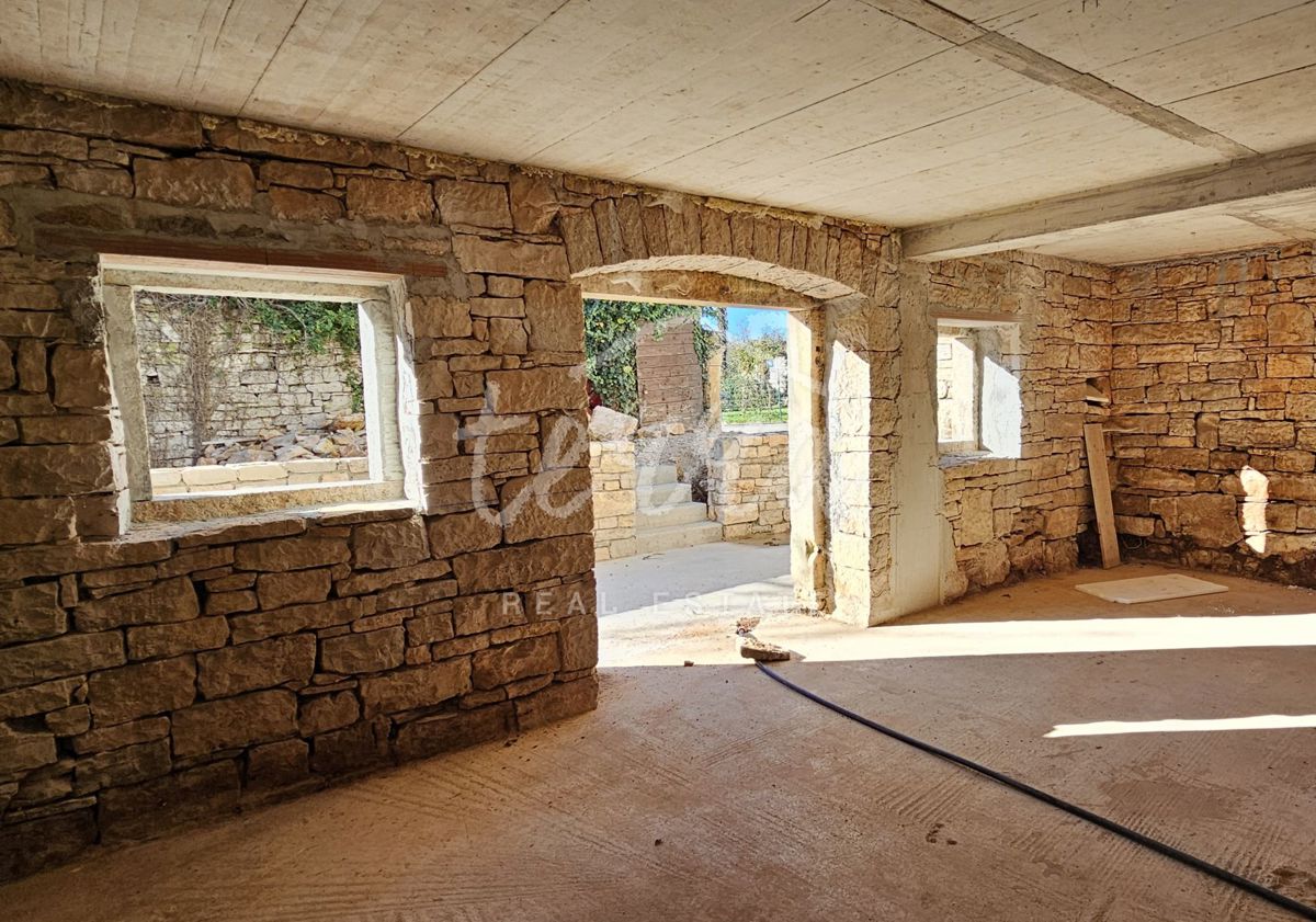 Haus Zu verkaufen - Istarska Tinjan - foto 5/31