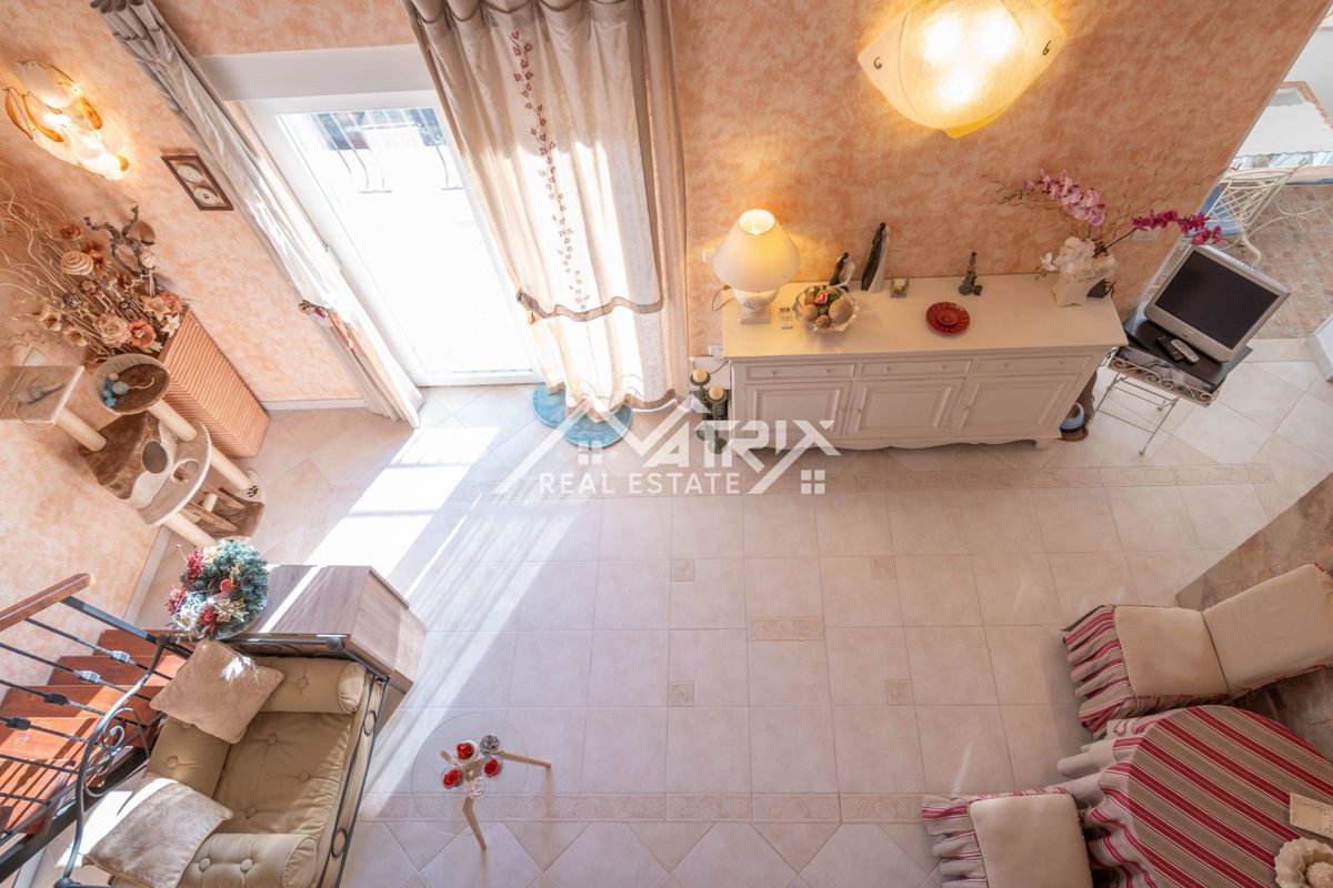 Flat For sale - ISTARSKA NOVIGRAD