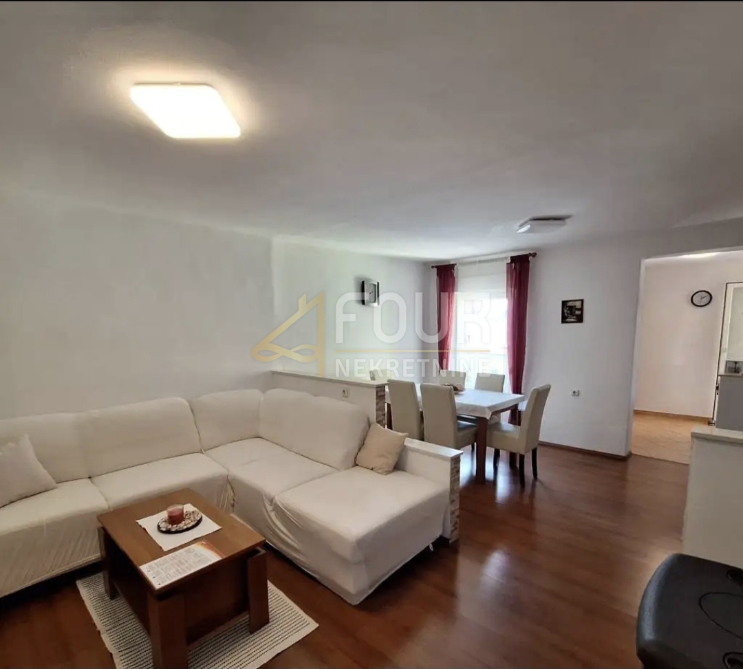 House For sale KOSTRENA