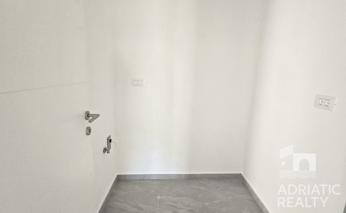 Flat For sale - ŠIBENSKO-KNINSKA VODICE