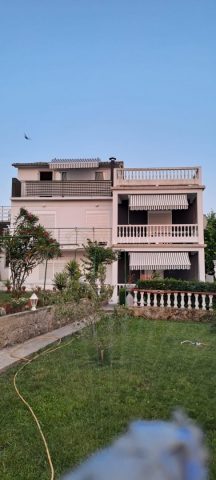 Casa in vendita 165 m² – Rab