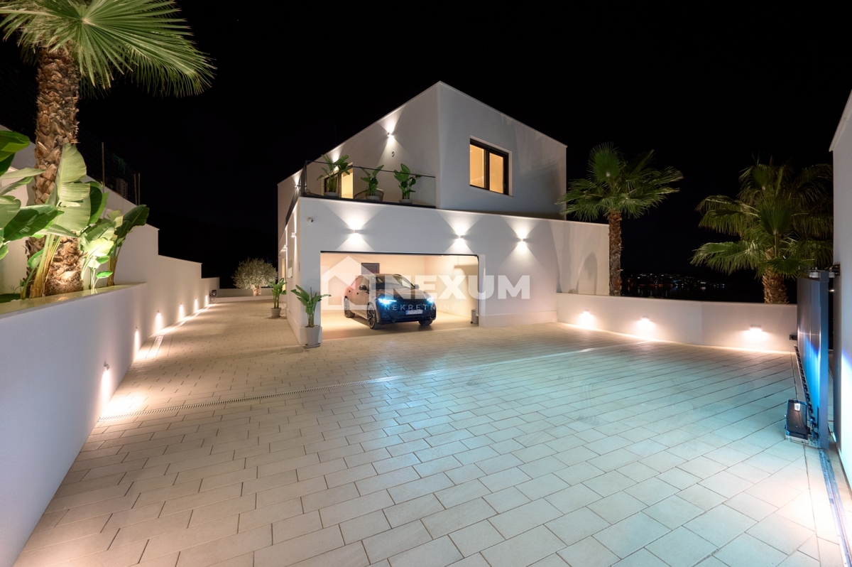 Haus Zu verkaufen - SPLITSKO-DALMATINSKA TROGIR
