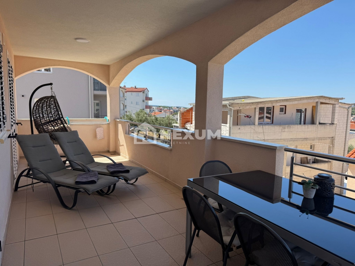 House For sale - SPLITSKO-DALMATINSKA ČIOVO