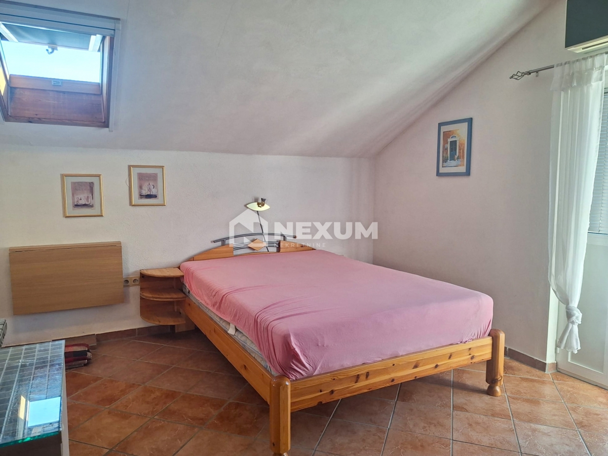 House For sale - SPLITSKO-DALMATINSKA MARINA
