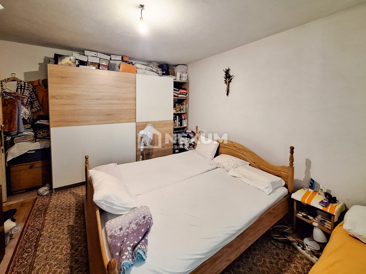 House For sale - SPLITSKO-DALMATINSKA MARINA