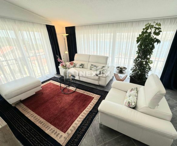 Hiša na predaj 690 m² – Čiovo