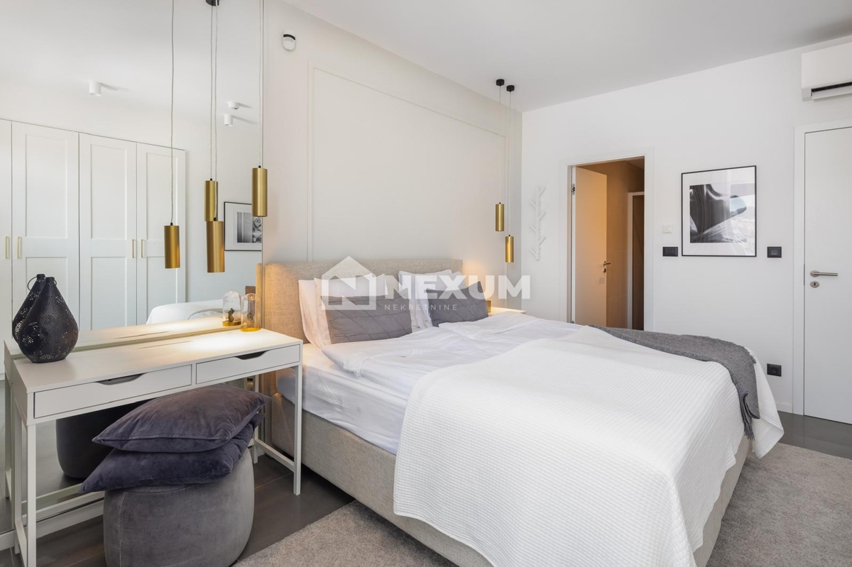 Casa In vendita - SPLITSKO-DALMATINSKA ČIOVO