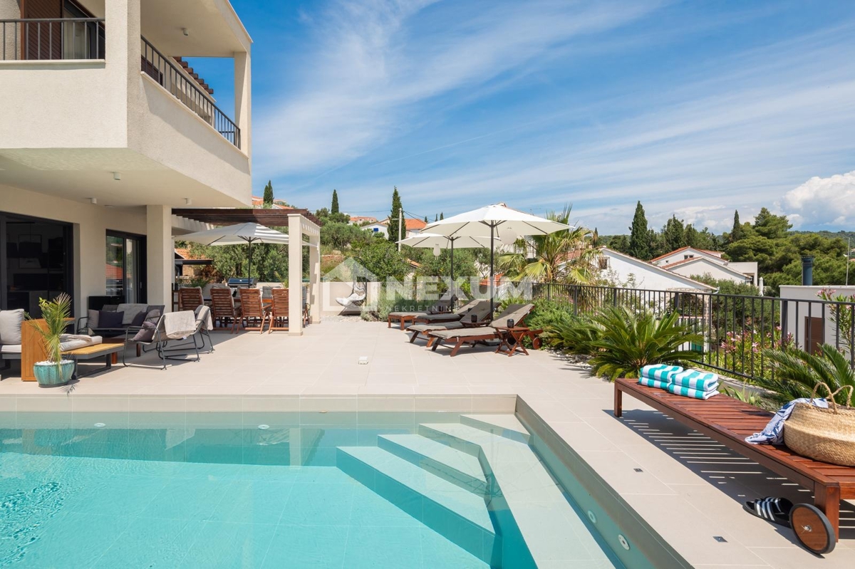 Casa In vendita - SPLITSKO-DALMATINSKA ČIOVO