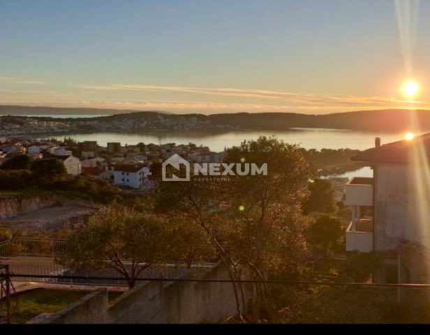 Grundstück zu verkaufen 451 m² – Trogir