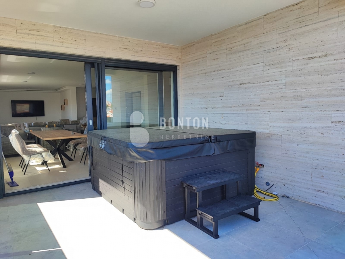 Flat For sale - ZADARSKA NIN