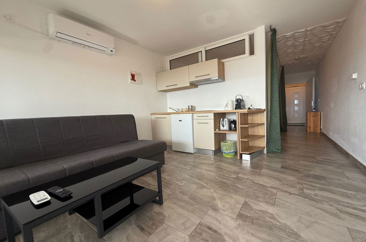 Apartment Zu verkaufen - PRIMORSKO-GORANSKA KRK