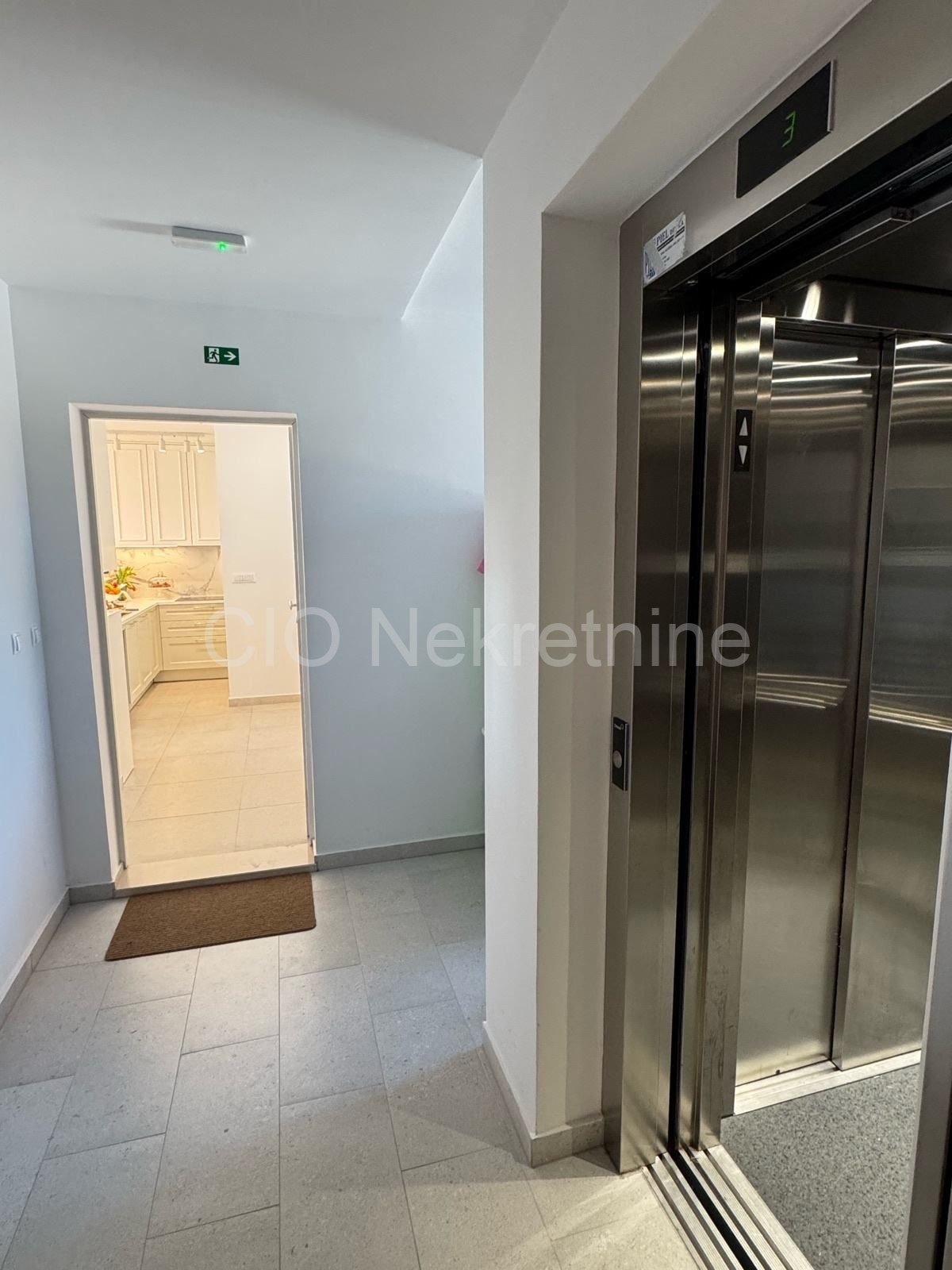 Flat For sale - SPLITSKO-DALMATINSKA SPLIT
