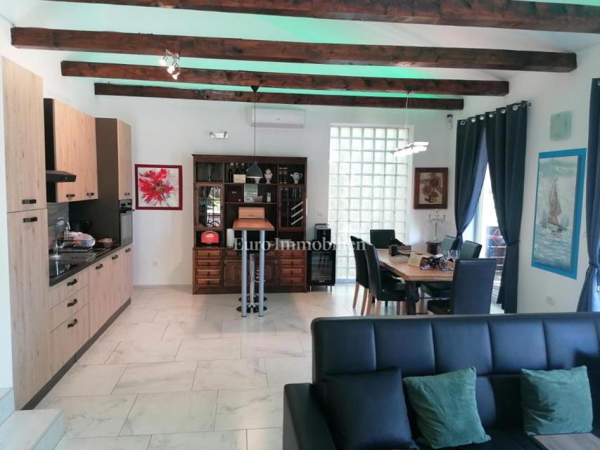 Casa In vendita - PRIMORSKO-GORANSKA KRK