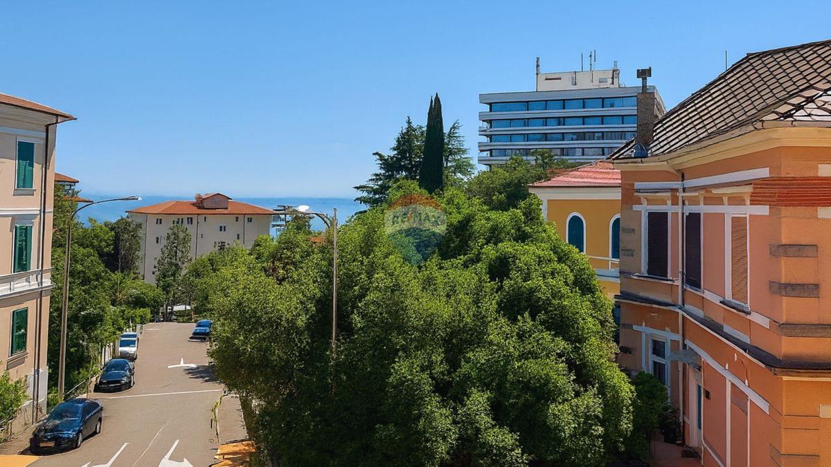 Flat For rent OPATIJA