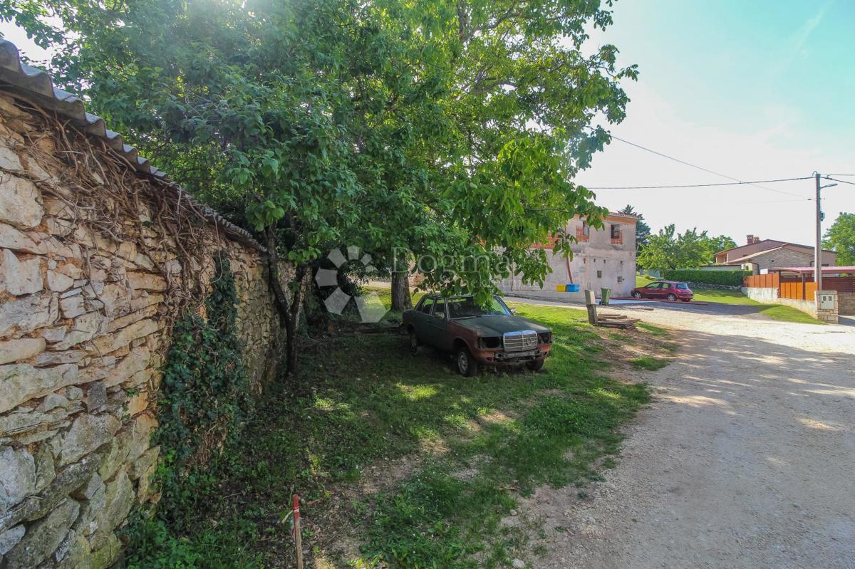 Hiša Na predaj - ISTARSKA GRAČIŠĆE