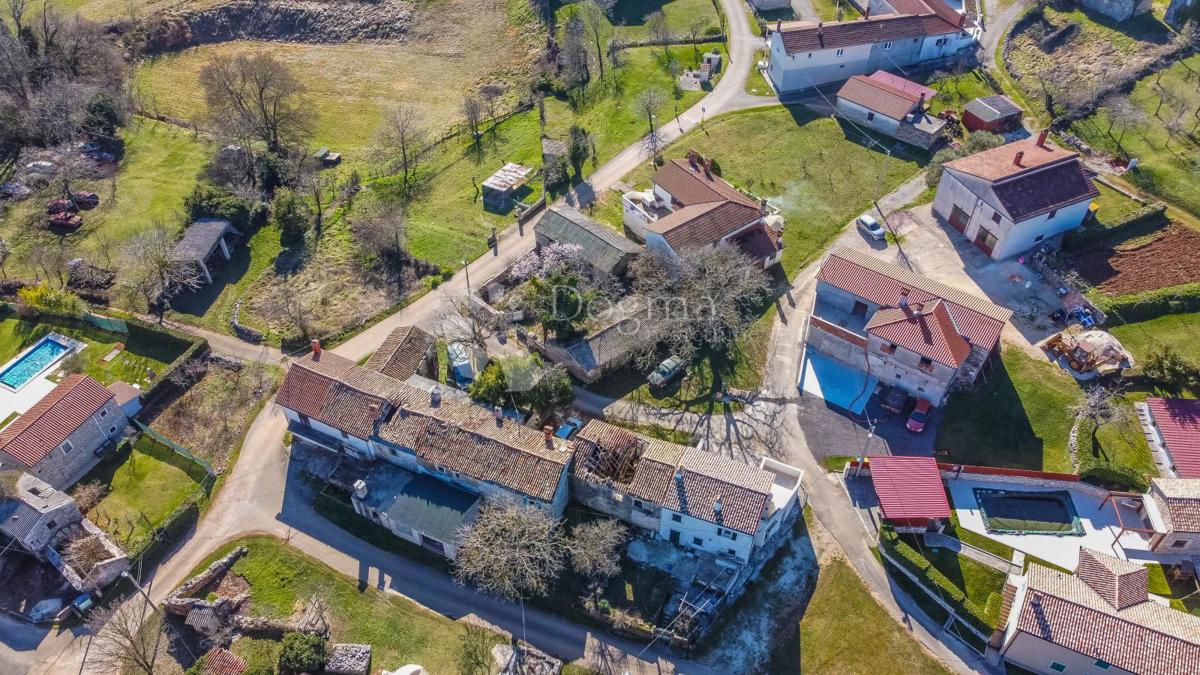 Hiša Na predaj - ISTARSKA GRAČIŠĆE