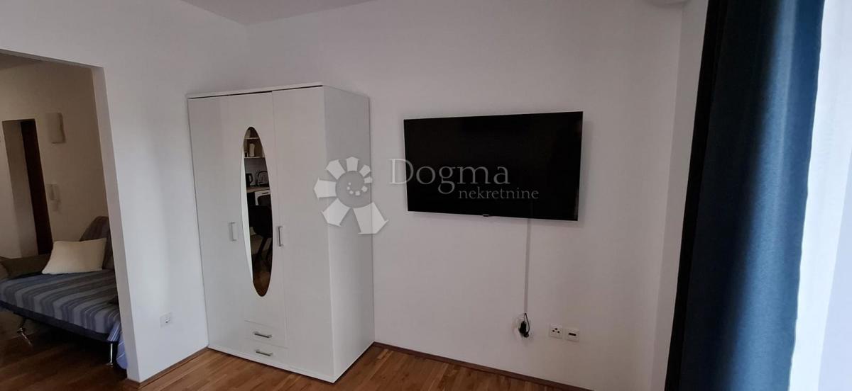 Flat For sale - PRIMORSKO-GORANSKA RAB