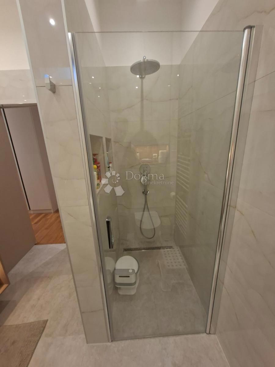 Haus Zu verkaufen - GRAD ZAGREB ZAGREB
