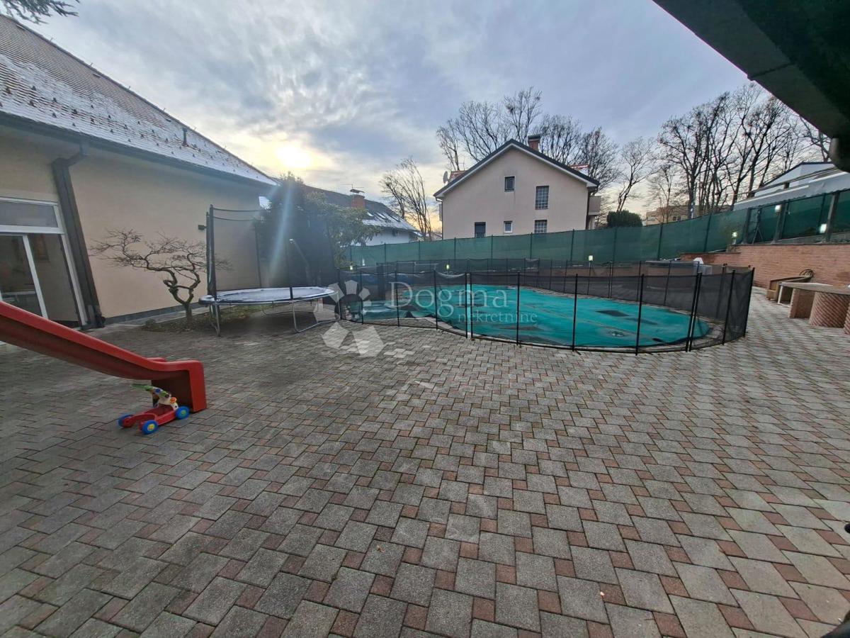 Haus Zu verkaufen - GRAD ZAGREB ZAGREB