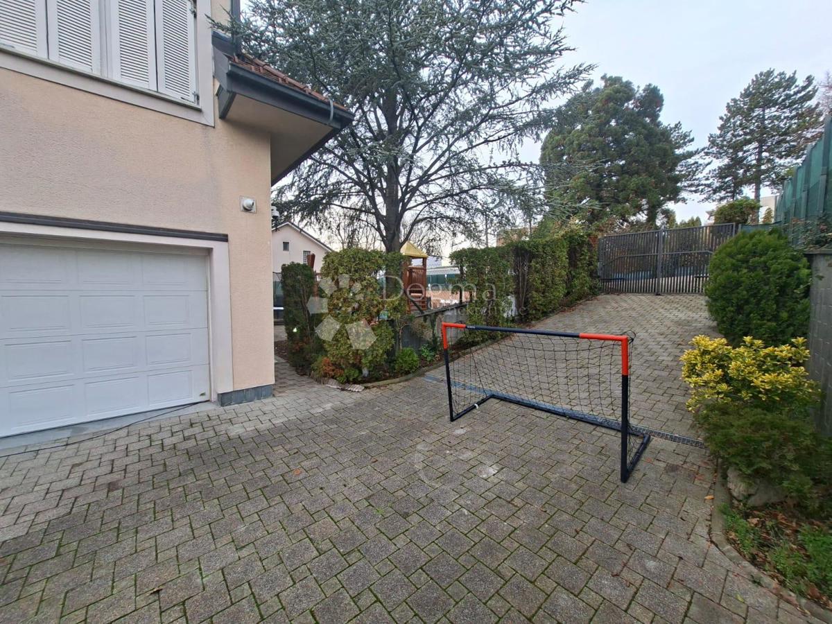 Haus Zu verkaufen - GRAD ZAGREB ZAGREB
