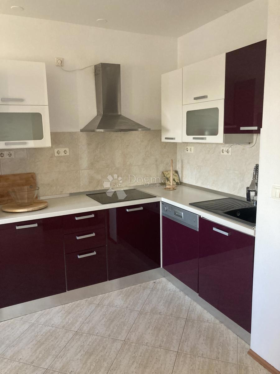 Apartment Zu verkaufen - ŠIBENSKO-KNINSKA ŠIBENIK