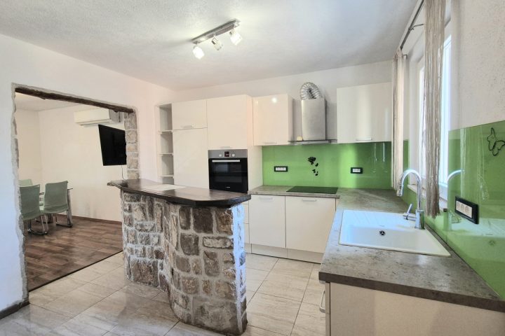 House For sale - Splitsko-dalmatinska šolta - foto 4/11