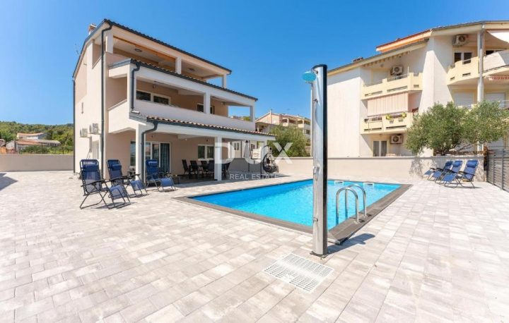 Maison à vendre 200 m² – Pašman