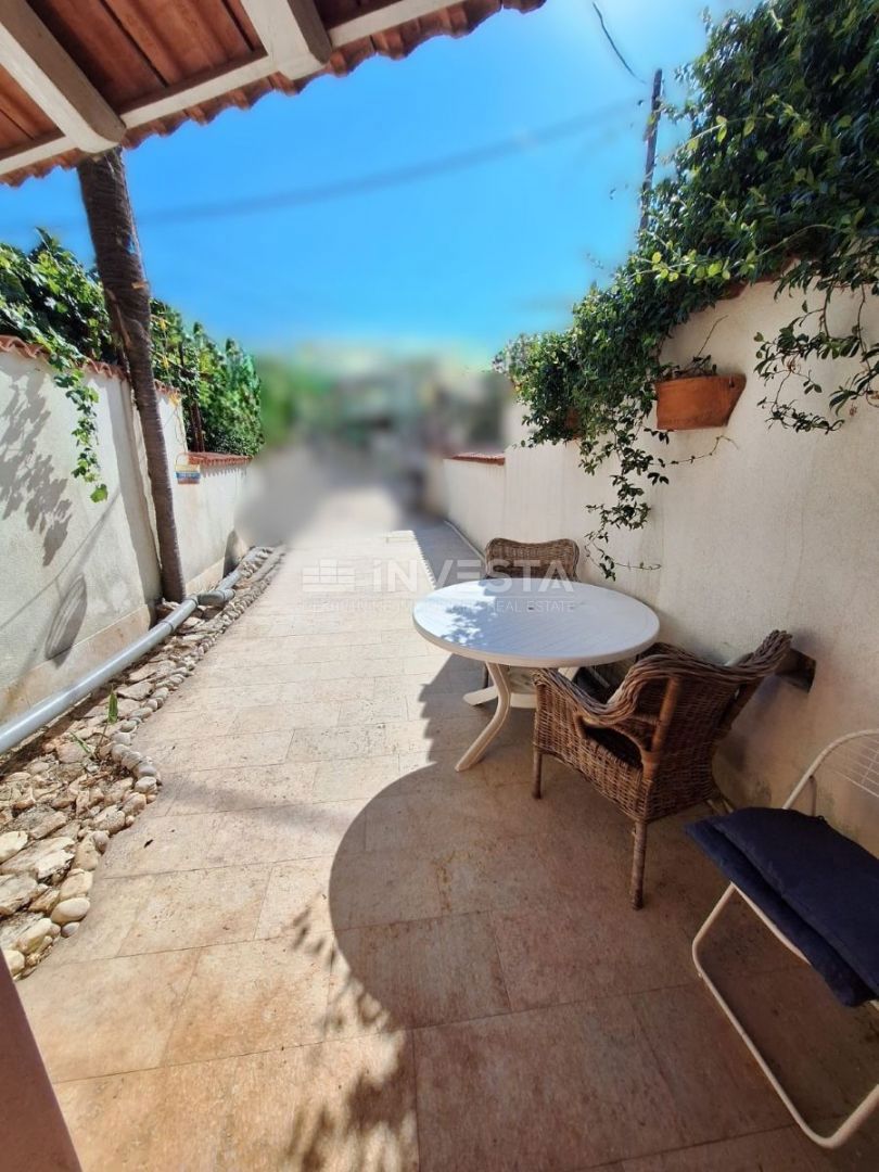 Haus Zu verkaufen - Istarska Ližnjan - foto 1/8