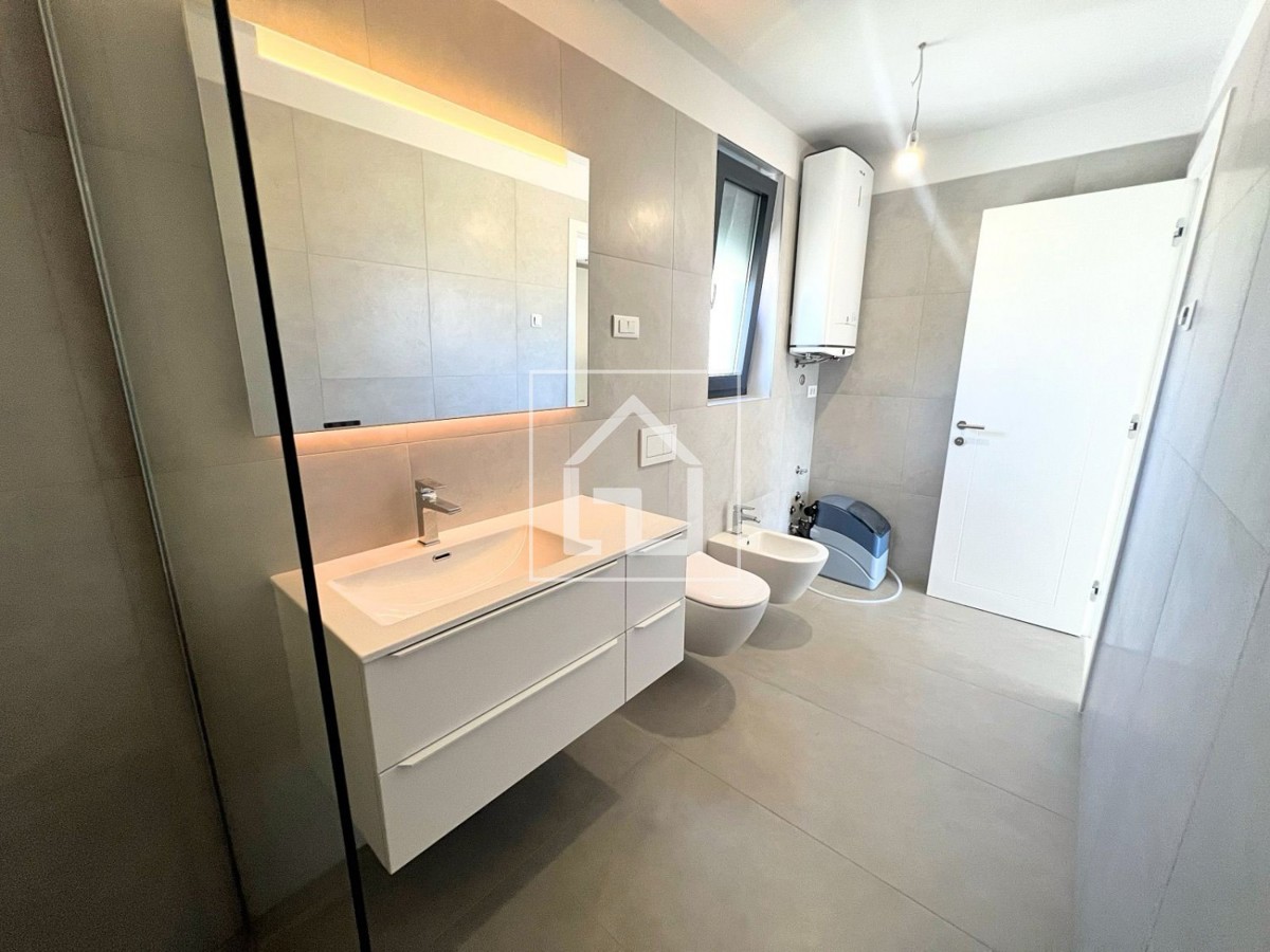 Apartment Zu verkaufen - Istarska Ližnjan - foto 4/13