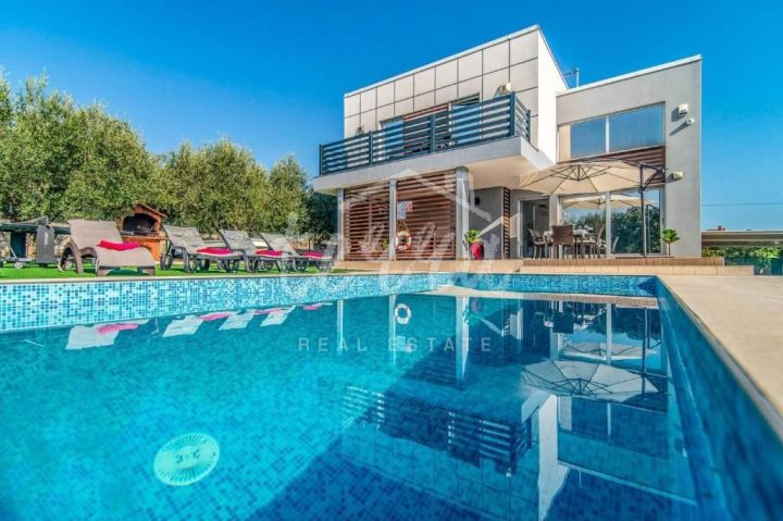 Dům na prodej 173 m² – Vodnjan
