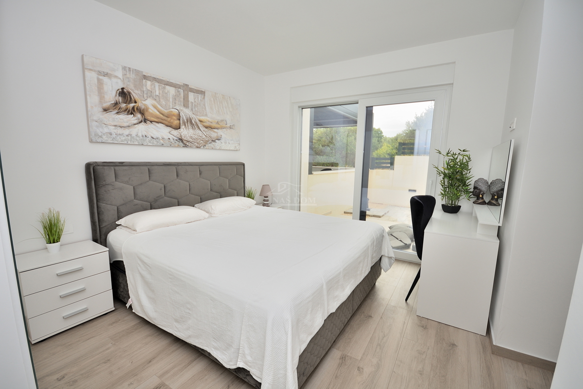 House For sale - ŠIBENSKO-KNINSKA VODICE