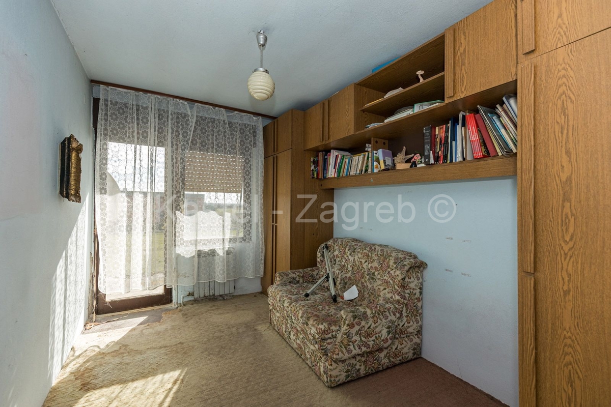 House For sale - ZAGREBAČKA RUGVICA