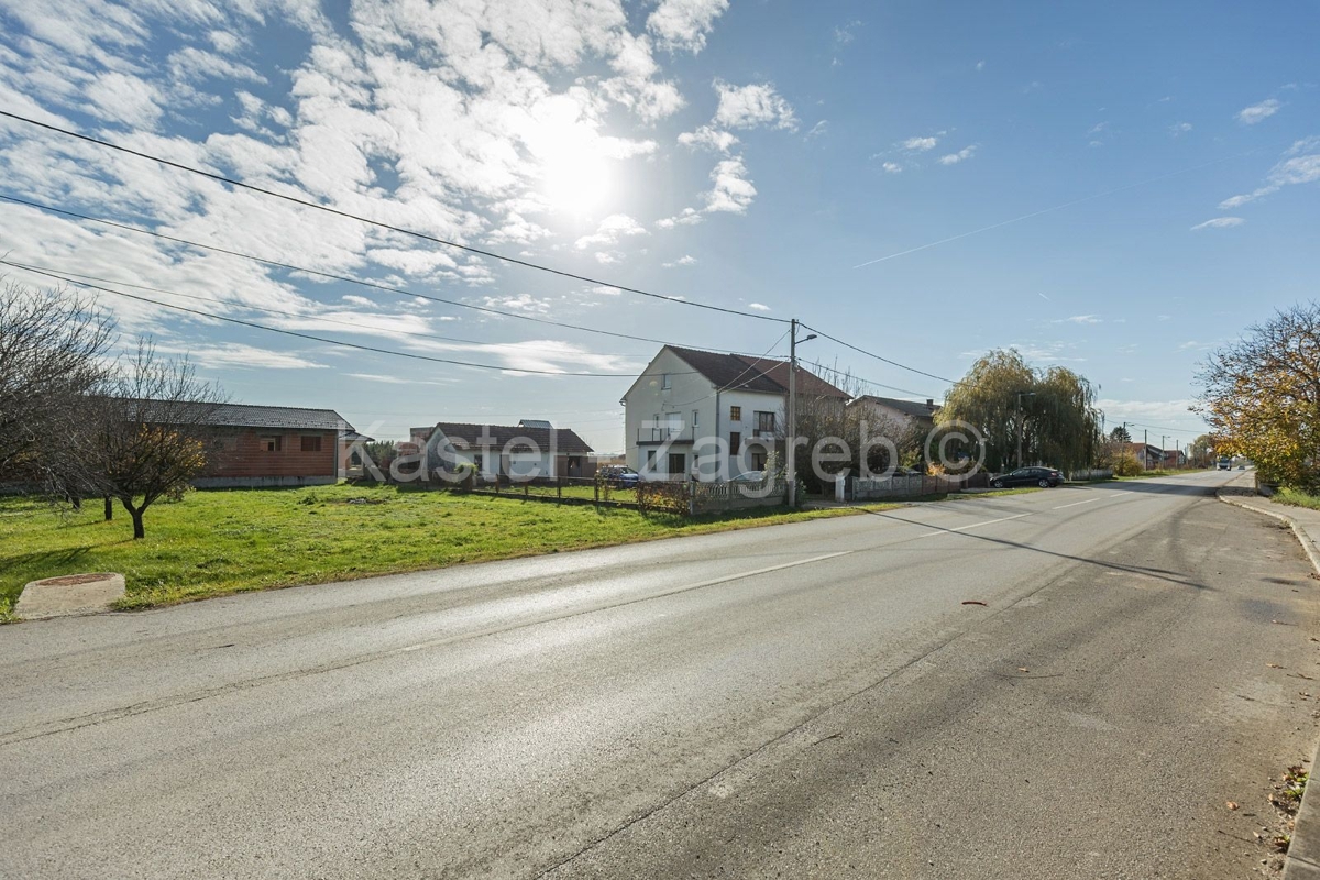 House For sale - ZAGREBAČKA RUGVICA