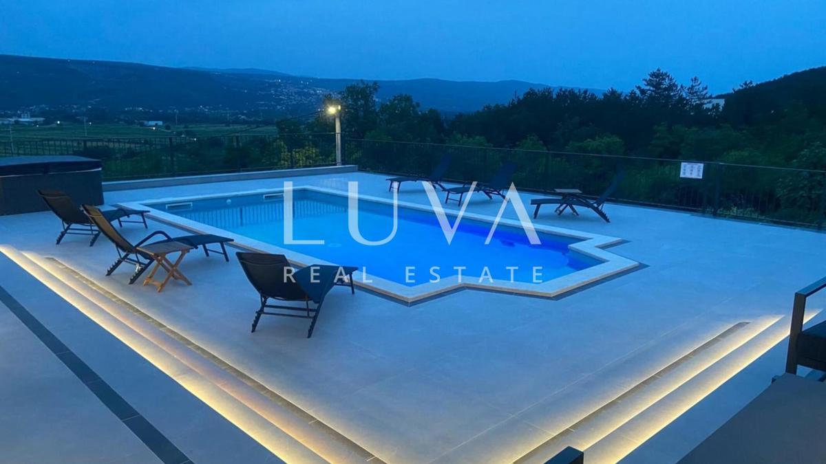 Maison À vendre - SPLITSKO-DALMATINSKA PODBABLJE