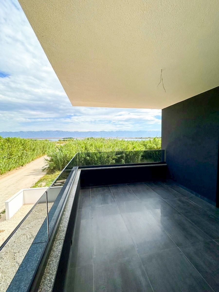 Appartement À vendre PRIVLAKA