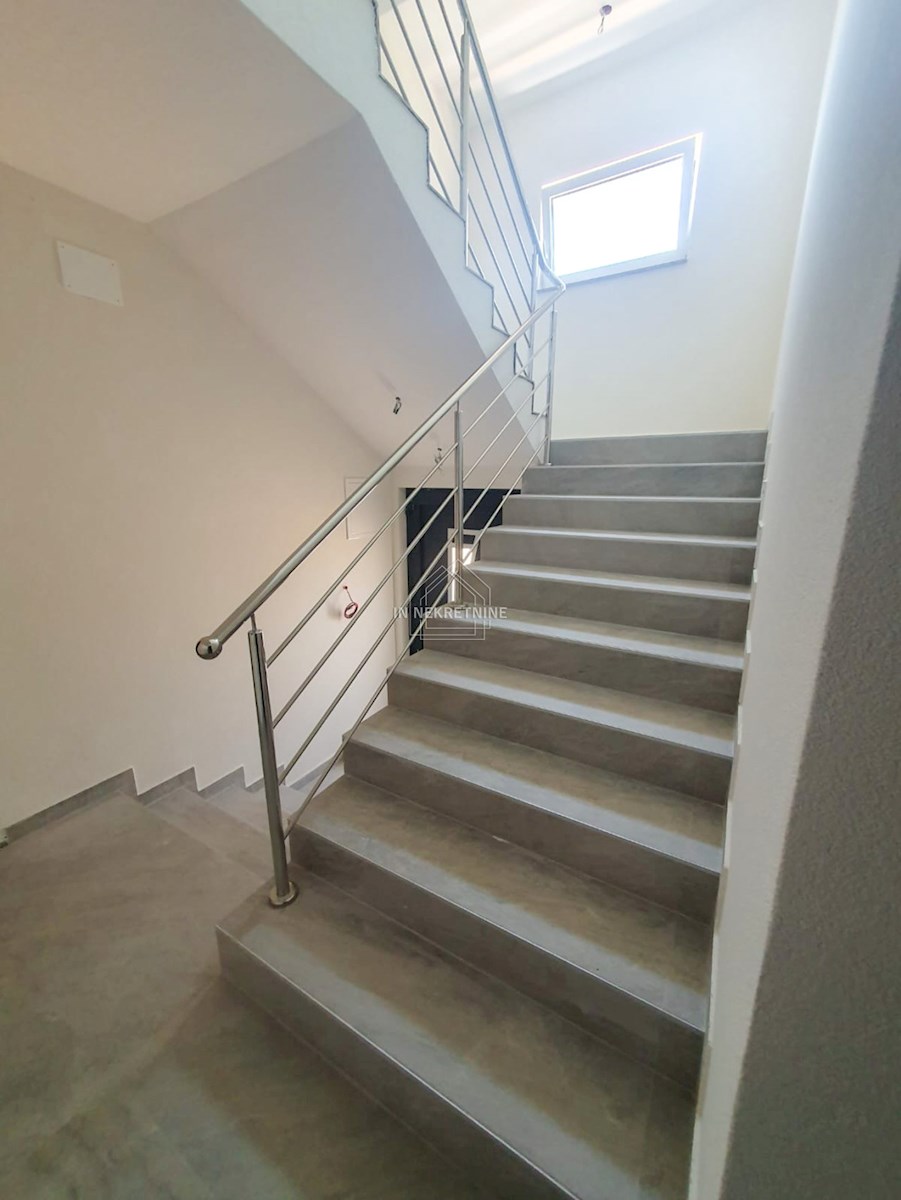 Appartement À vendre - ZADARSKA PRIVLAKA
