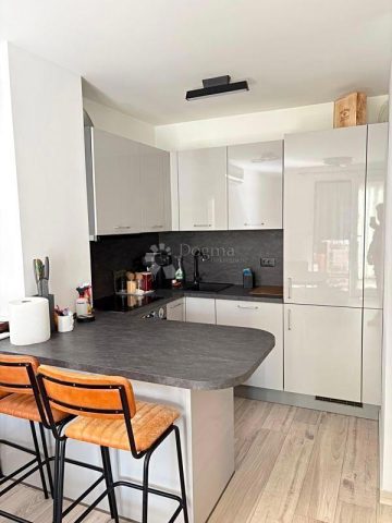 Flat for sale 47 m² – Split
