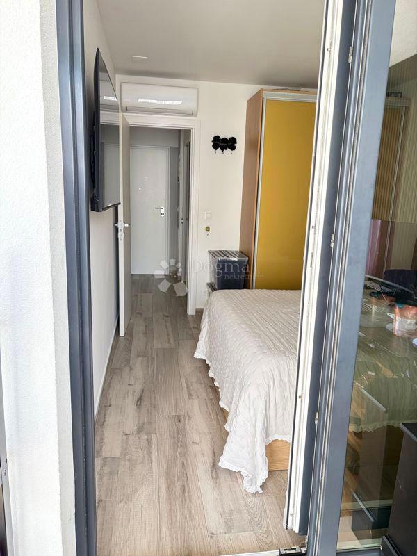 Appartement À vendre - SPLITSKO-DALMATINSKA SPLIT