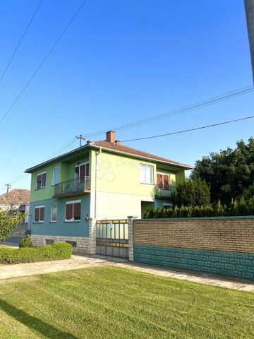 Haus zu verkaufen 220 m² – Negoslavci