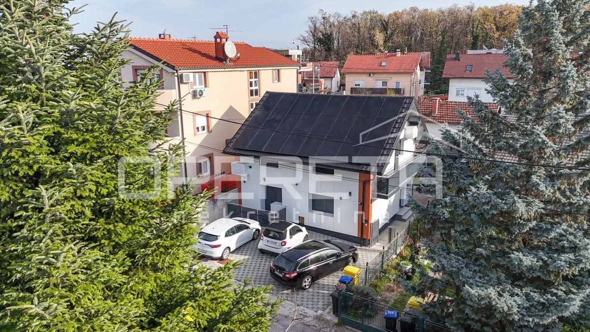 Haus Zu verkaufen - Grad Zagreb Zagreb - foto 1/41