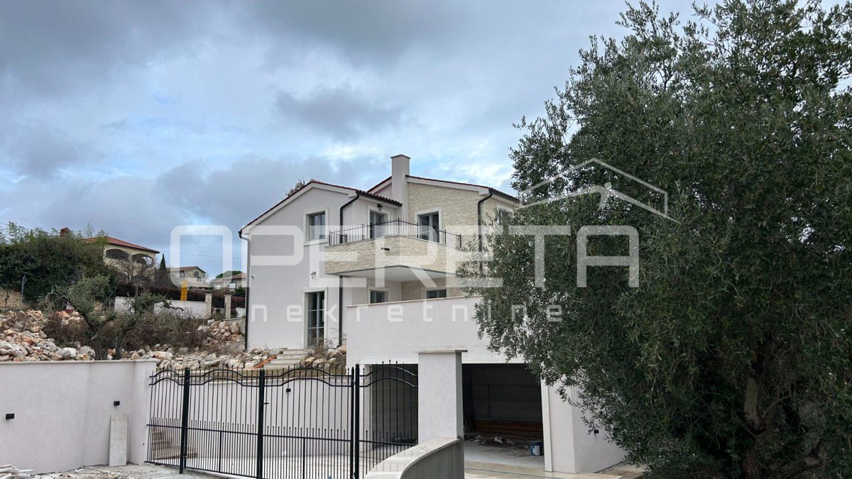 Haus Zu verkaufen - Istarska Sveti Lovreč - foto 2/5