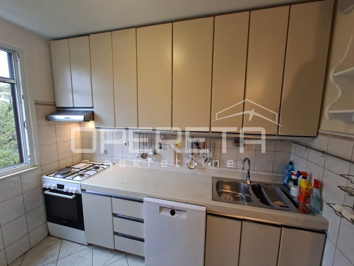 Apartmán Na predaj - SPLITSKO-DALMATINSKA SPLIT
