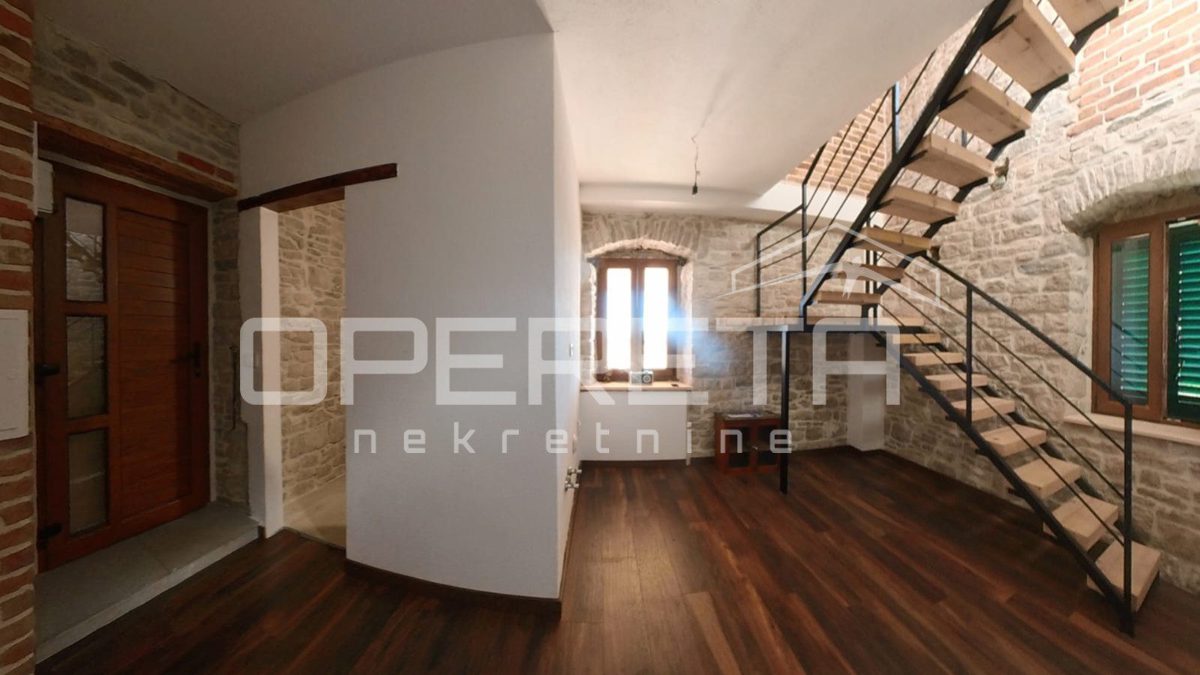 Maison À vendre - SPLITSKO-DALMATINSKA ŠOLTA