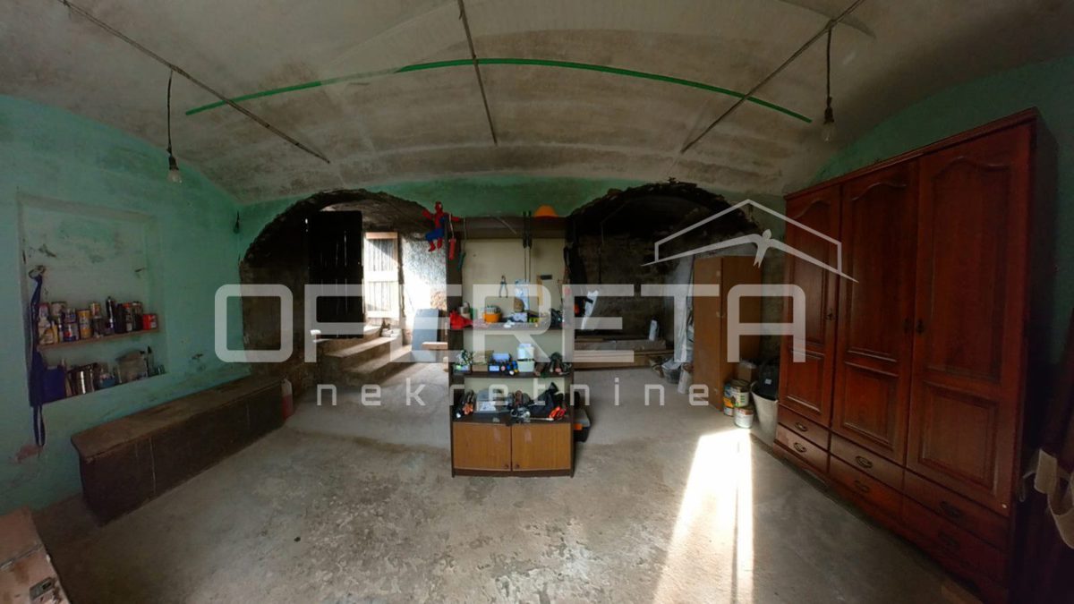 Maison À vendre - SPLITSKO-DALMATINSKA ŠOLTA