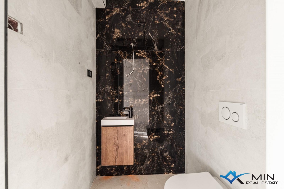 Apartmán Na predaj - ISTARSKA POREČ