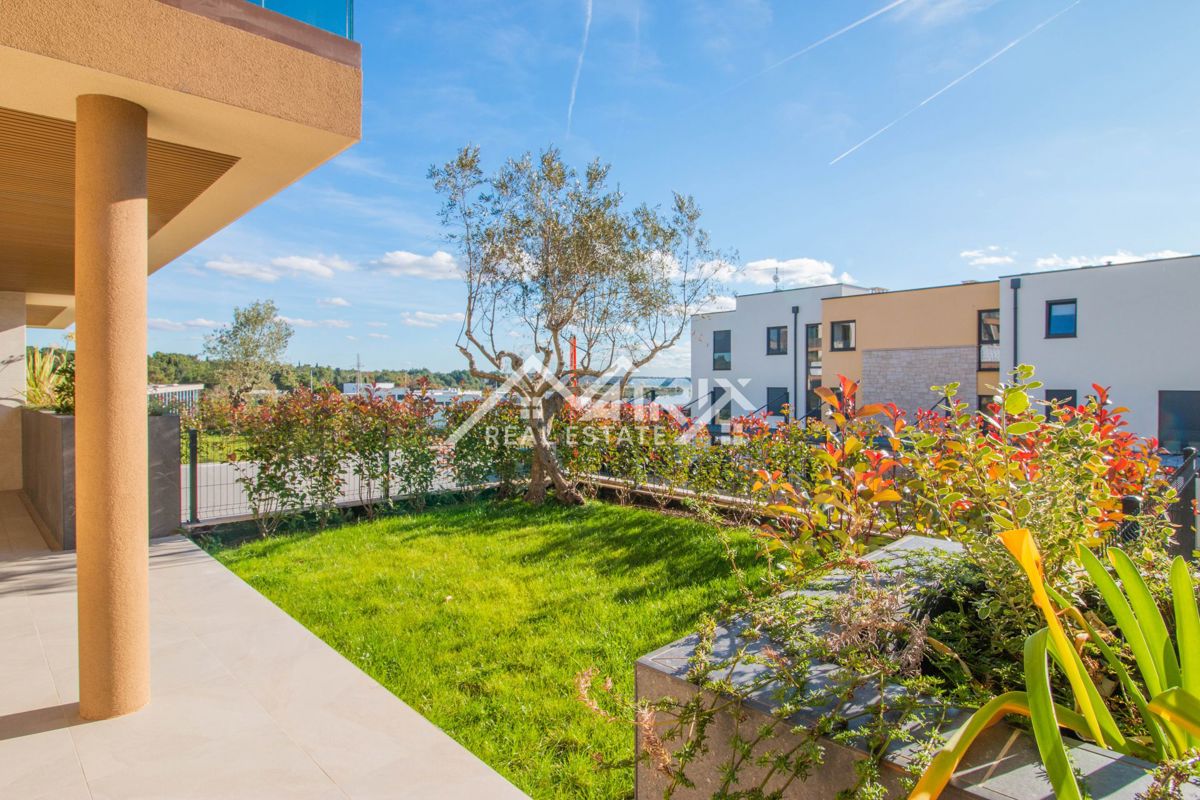 Flat For sale - ISTARSKA NOVIGRAD