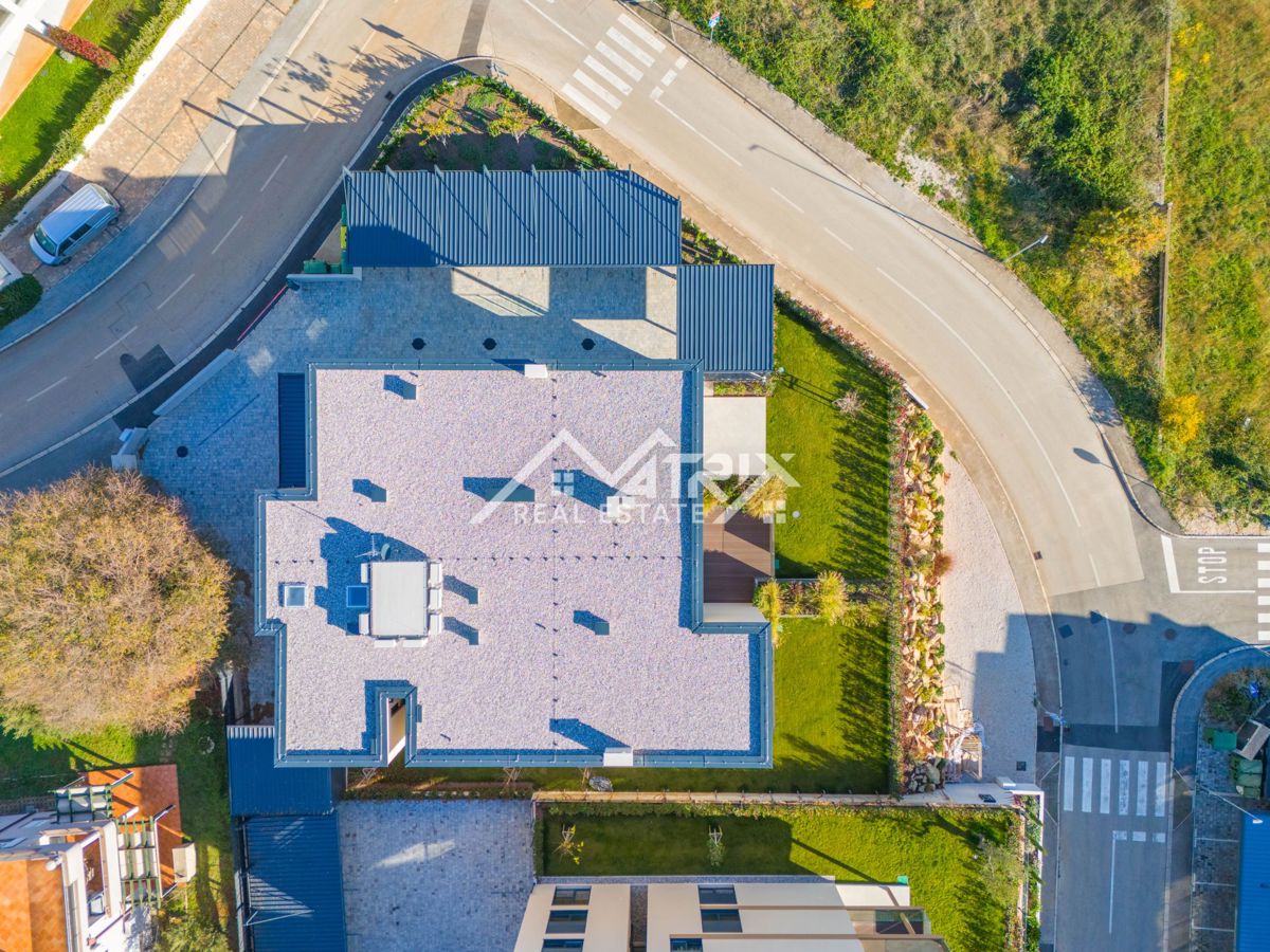 Flat For sale - ISTARSKA NOVIGRAD